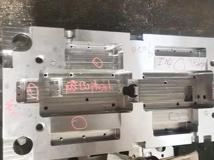 CNC���ӹ���